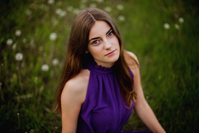 Žena